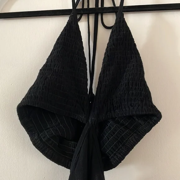 Shop Starlow Black Linen Cutout Jumpsuit - Picture 5 of 8